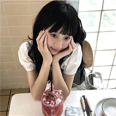 当四叶草碰上剑尖时粤语